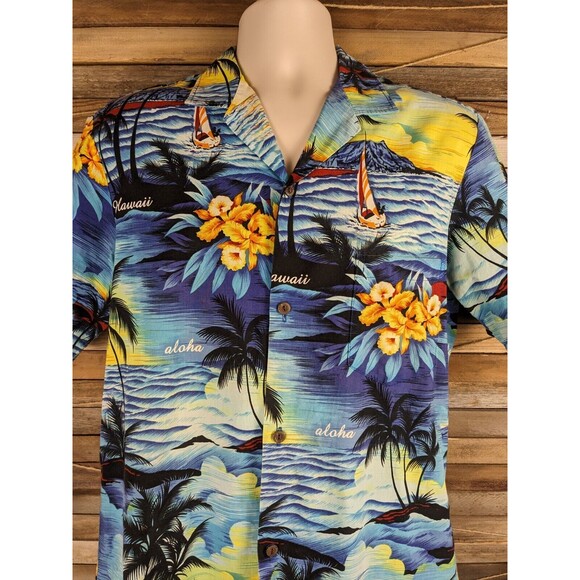 Vintage Royal Hawaiian Creations Mens Short Sleeve Hawaiian Shirt Size M USA - Picture 14 of 15